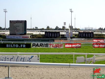 Ecran géant hippodrome de Cagnes