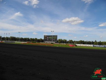 Piste et écran géant à Vincennes