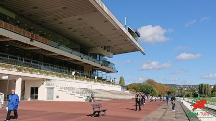 Tribunes hippodrome